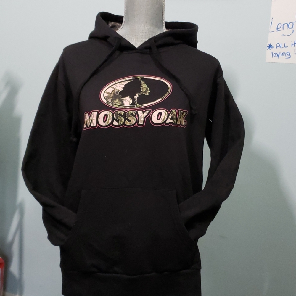 NWOT Mossy Oak Sweatshirt